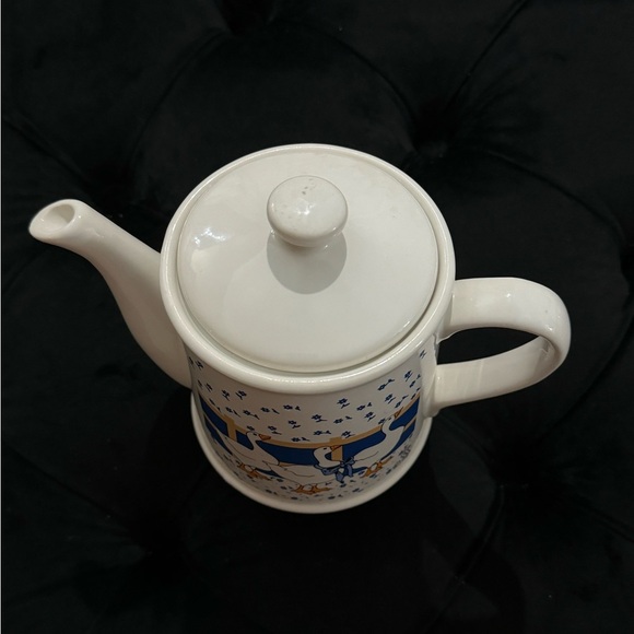 VTG Duck Geese Tea Pot Kettle Ceramic MCM 80s Kitchen Blue Flower Bow Farmhouse - Picture 4 of 16